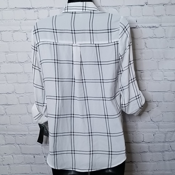 By & By Grid Print Button Front Blouse White and Black Oversized Size XS - Picture 6 of 9